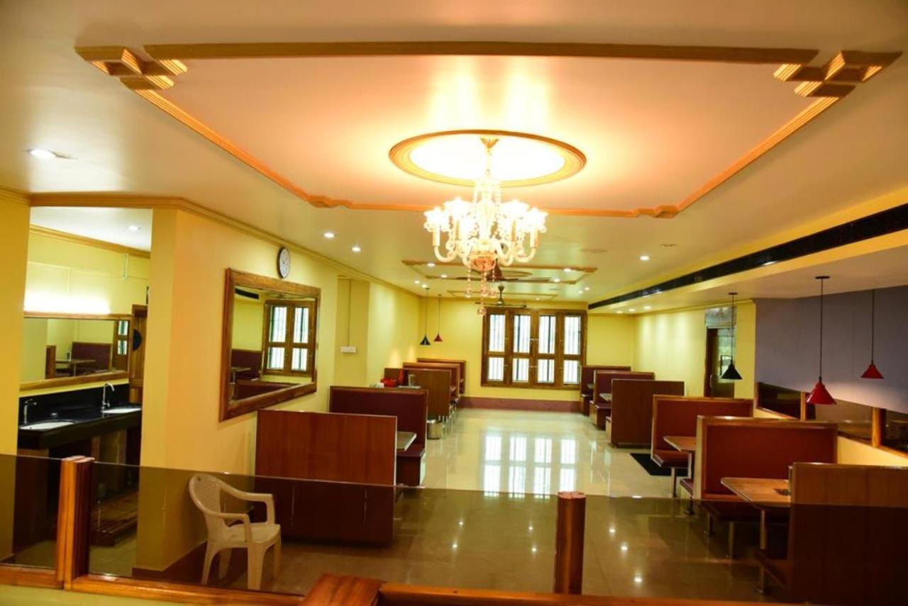 Hotel Chembiyan Pudukkottai Ngoại thất bức ảnh